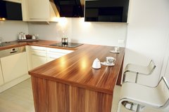 Jak zabezpieczyć drewno w kuchni i łazience?