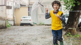 Zdrowy powrót do szkoły Zdrowie, LIFESTYLE - Już wrzesień… Co rano do szkół wyruszają nasze dzieci – i te onieśmielone maluchy z pierwszych klas, rozbrykani uczniowie z ostatnich klas podstawówki i poważni licealiści.