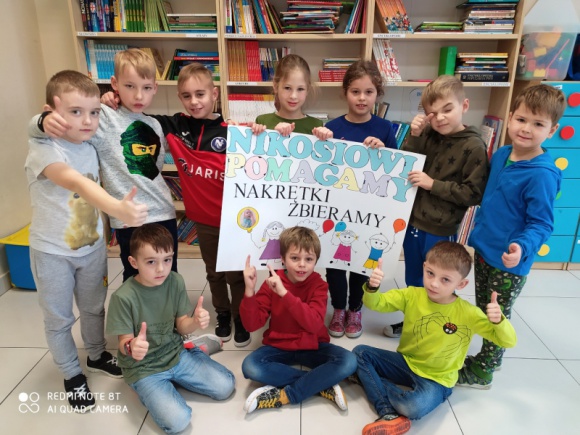 Dzieci pomagają dzieciom. Uczniowie białostockiej SSP nr 11 w „Zakręconej akcji”