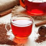 Rooibos: W czym tkwi tajemnica słonecznego naparu?